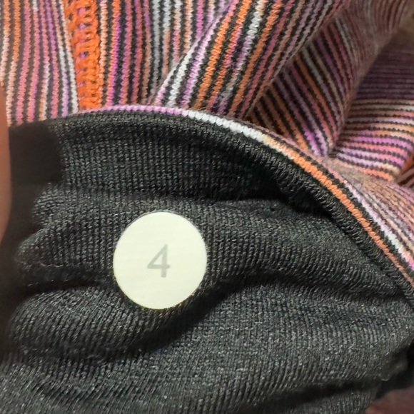 Rare Lululemon Wee Are From Space Dye Wunder Under Crop Leggings Size 4 workout - Picture 5 of 5